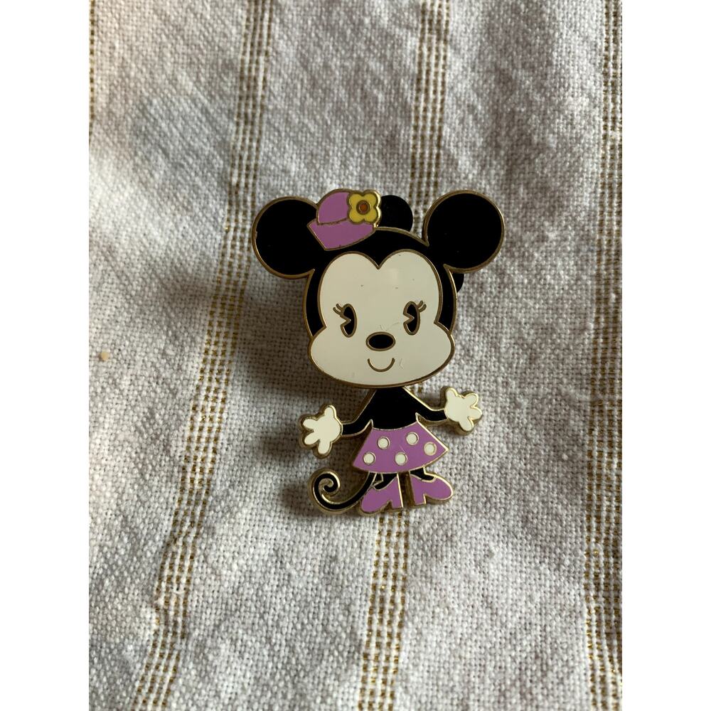 Minnie Mouse Spring Cuties Bobblehead Disney Trading Pin
